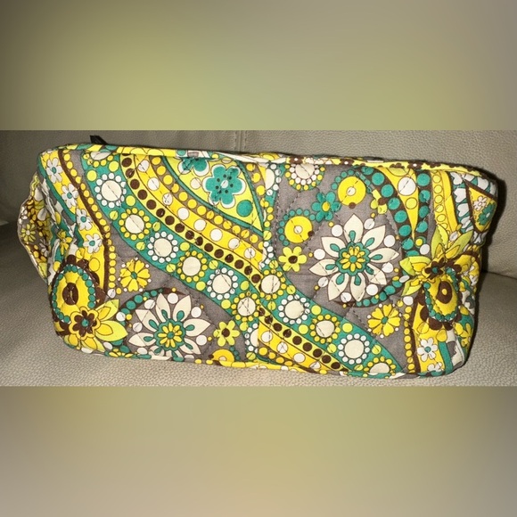 VERA BRADLEY Lemon Parfait Toiletry/Travel Bag - Picture 6 of 7